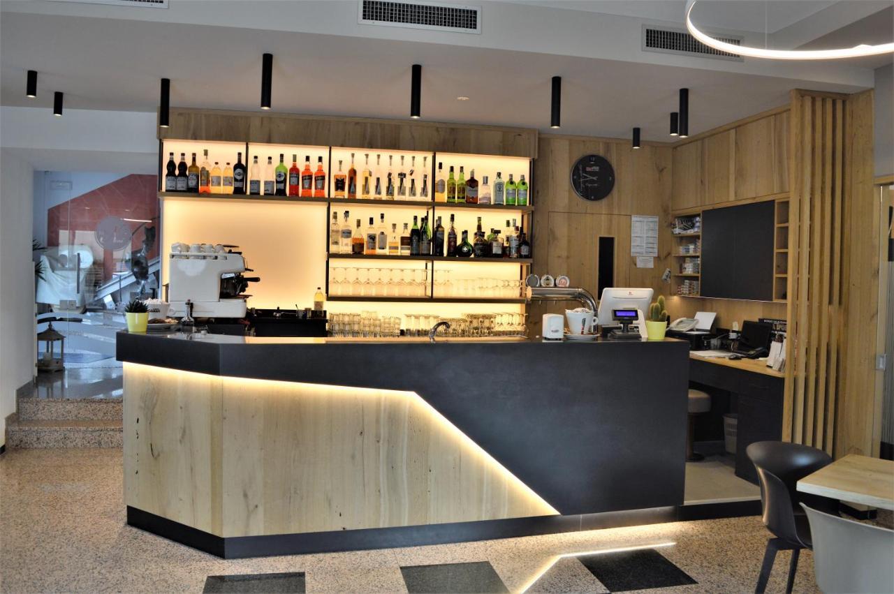 Albergo Ristorante Da Neni Mori Dış mekan fotoğraf