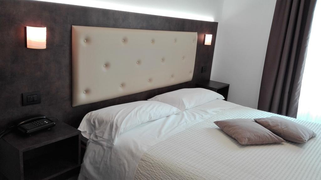 Albergo Ristorante Da Neni Mori Dış mekan fotoğraf